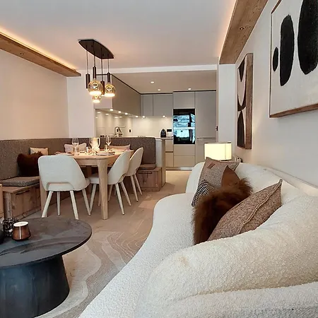 De Standing Avec Piscine, Sauna Et Hammam A - Fr-1-694-426 * Val-dʼIsère