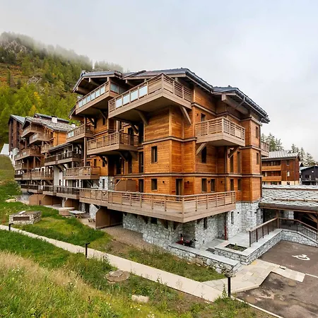 Apartamento De Standing Avec Piscine, Sauna Et Hammam A Val-dʼIsère